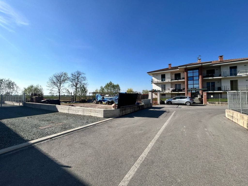 3ce8052b-5bb5-4df2-9837-5a20c5b514ba