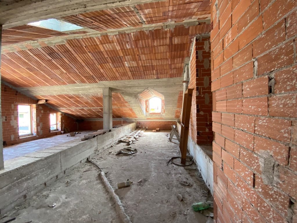 WhatsApp Image 2022-08-04 at 18.01.13 (2)